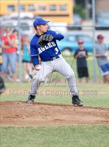Thumbnail 3 in Scott vs. Harrison County (Tenth Region Championship) photogallery.