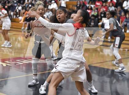 Thumbnail 2 in Mater Dei @ Centennial (CIF-SS Open Final) photogallery.