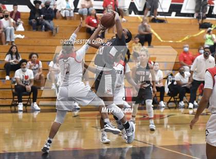 Thumbnail 3 in Mater Dei @ Centennial (CIF-SS Open Final) photogallery.