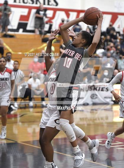 Thumbnail 1 in Mater Dei @ Centennial (CIF-SS Open Final) photogallery.