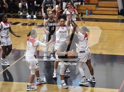 Thumbnail 2 in Mater Dei @ Centennial (CIF-SS Open Final) photogallery.