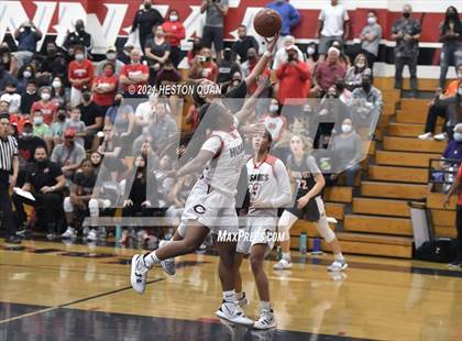 Thumbnail 2 in Mater Dei @ Centennial (CIF-SS Open Final) photogallery.