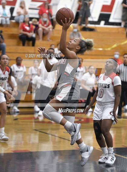 Thumbnail 1 in Mater Dei @ Centennial (CIF-SS Open Final) photogallery.