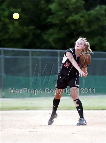 Thumbnail 2 in Pisgah @ Eastern Randolph (NCHSAA 2A Semifinal) photogallery.