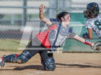 Thumbnail 1 in Woodbridge @ Irvine photogallery.