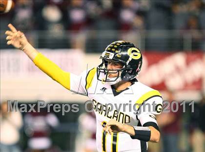 Thumbnail 3 in Mesquite vs. Garland (5A Division 1 Area Playoff ) photogallery.