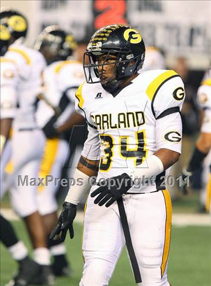 Thumbnail 3 in Mesquite vs. Garland (5A Division 1 Area Playoff ) photogallery.