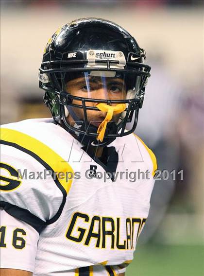 Thumbnail 1 in Mesquite vs. Garland (5A Division 1 Area Playoff ) photogallery.