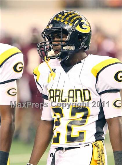 Thumbnail 3 in Mesquite vs. Garland (5A Division 1 Area Playoff ) photogallery.