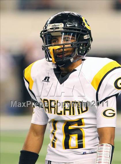 Thumbnail 2 in Mesquite vs. Garland (5A Division 1 Area Playoff ) photogallery.