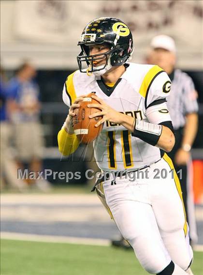 Thumbnail 3 in Mesquite vs. Garland (5A Division 1 Area Playoff ) photogallery.