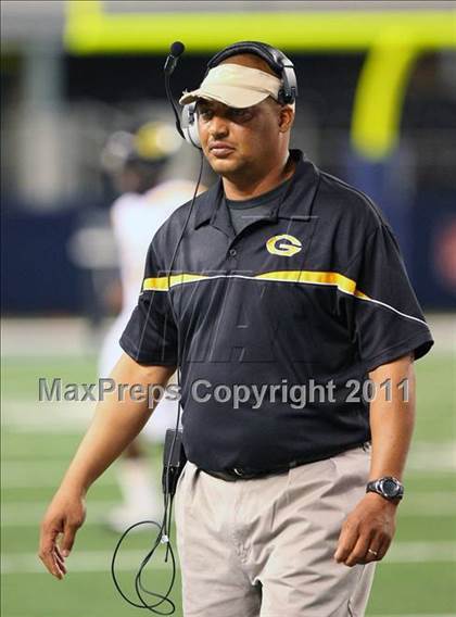Thumbnail 1 in Mesquite vs. Garland (5A Division 1 Area Playoff ) photogallery.