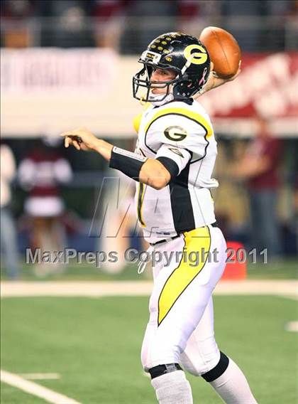 Thumbnail 2 in Mesquite vs. Garland (5A Division 1 Area Playoff ) photogallery.