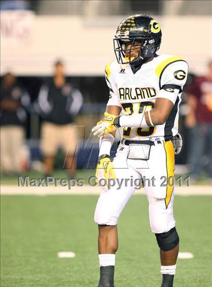 Thumbnail 1 in Mesquite vs. Garland (5A Division 1 Area Playoff ) photogallery.
