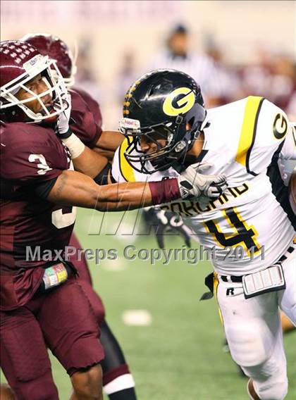 Thumbnail 3 in Mesquite vs. Garland (5A Division 1 Area Playoff ) photogallery.