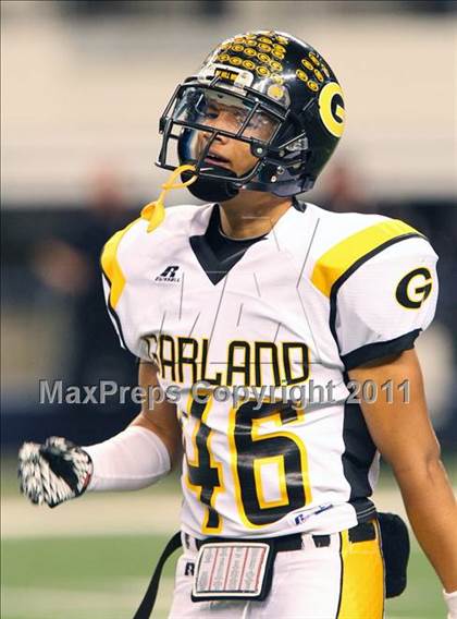 Thumbnail 1 in Mesquite vs. Garland (5A Division 1 Area Playoff ) photogallery.