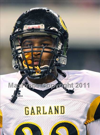 Thumbnail 2 in Mesquite vs. Garland (5A Division 1 Area Playoff ) photogallery.