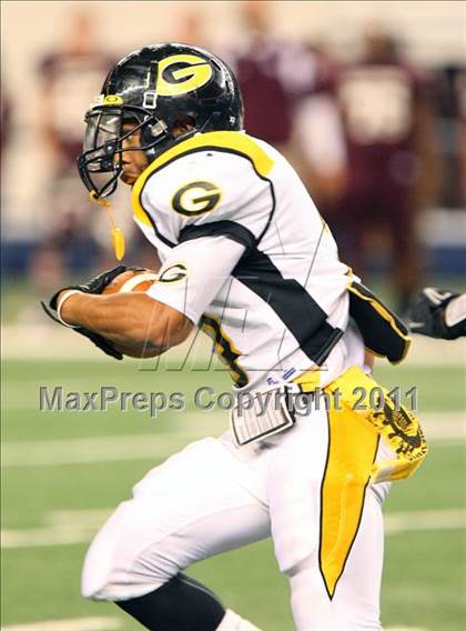 Thumbnail 2 in Mesquite vs. Garland (5A Division 1 Area Playoff ) photogallery.