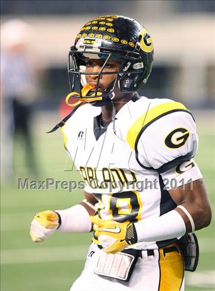 Thumbnail 1 in Mesquite vs. Garland (5A Division 1 Area Playoff ) photogallery.