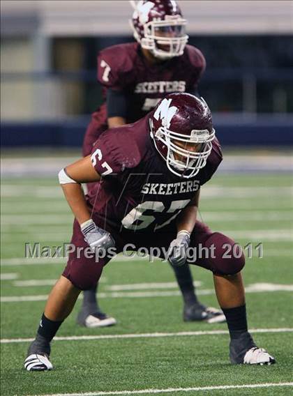 Thumbnail 3 in Mesquite vs. Garland (5A Division 1 Area Playoff ) photogallery.