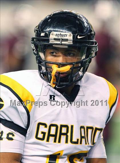 Thumbnail 1 in Mesquite vs. Garland (5A Division 1 Area Playoff ) photogallery.