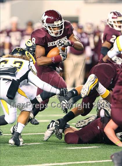 Thumbnail 3 in Mesquite vs. Garland (5A Division 1 Area Playoff ) photogallery.