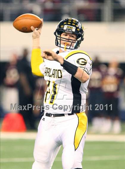 Thumbnail 2 in Mesquite vs. Garland (5A Division 1 Area Playoff ) photogallery.