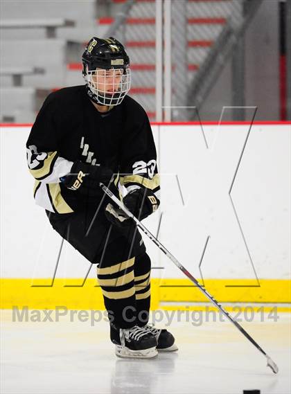 Thumbnail 3 in Clarkstown @ White Plains (Section 1 Division I Quarterfinal) photogallery.