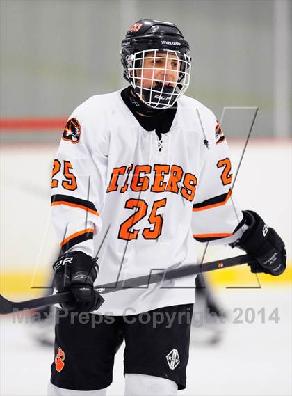 Thumbnail 3 in Clarkstown @ White Plains (Section 1 Division I Quarterfinal) photogallery.