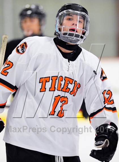 Thumbnail 2 in Clarkstown @ White Plains (Section 1 Division I Quarterfinal) photogallery.