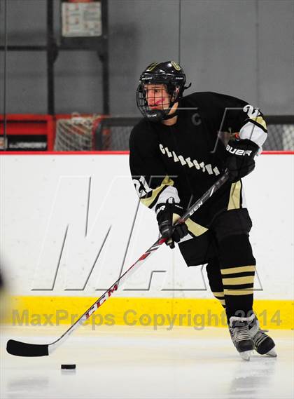 Thumbnail 1 in Clarkstown @ White Plains (Section 1 Division I Quarterfinal) photogallery.