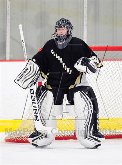 Thumbnail 3 in Clarkstown @ White Plains (Section 1 Division I Quarterfinal) photogallery.