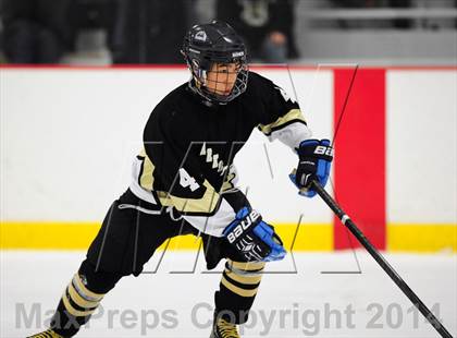 Thumbnail 3 in Clarkstown @ White Plains (Section 1 Division I Quarterfinal) photogallery.