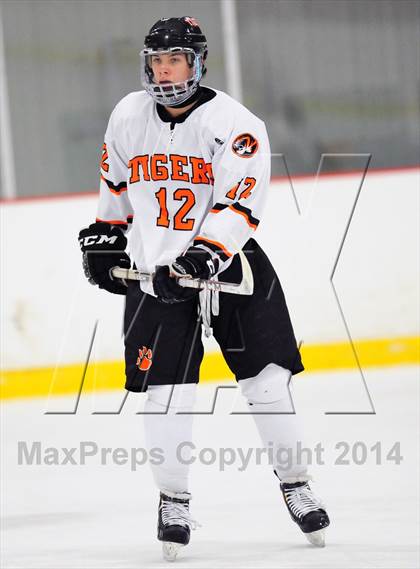 Thumbnail 2 in Clarkstown @ White Plains (Section 1 Division I Quarterfinal) photogallery.