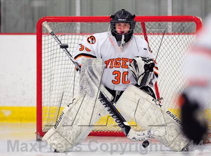 Thumbnail 3 in Clarkstown @ White Plains (Section 1 Division I Quarterfinal) photogallery.