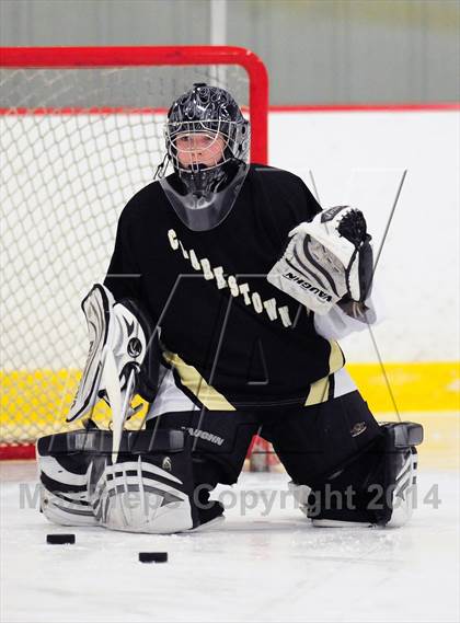Thumbnail 3 in Clarkstown @ White Plains (Section 1 Division I Quarterfinal) photogallery.