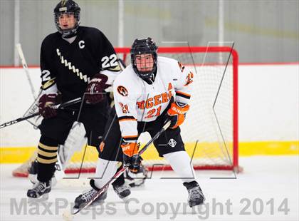 Thumbnail 3 in Clarkstown @ White Plains (Section 1 Division I Quarterfinal) photogallery.