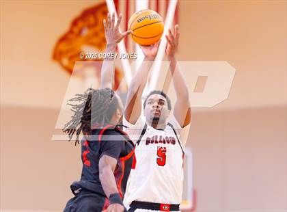 Thumbnail 2 in Jonesboro vs Dutchtown (Hard In The Paint) photogallery.