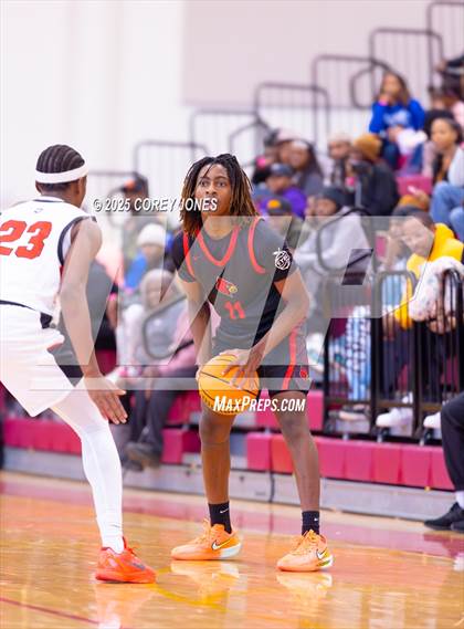 Thumbnail 3 in Jonesboro vs Dutchtown (Hard In The Paint) photogallery.