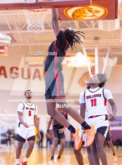 Thumbnail 3 in Jonesboro vs Dutchtown (Hard In The Paint) photogallery.