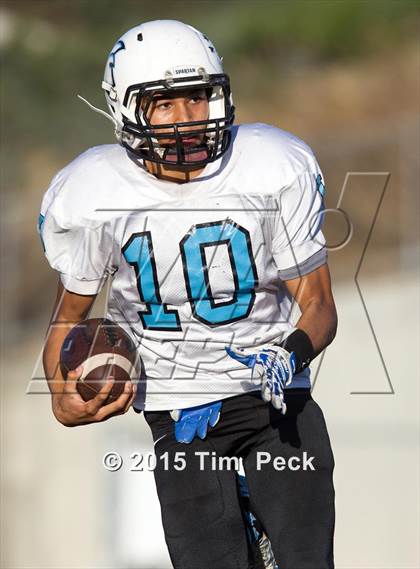 Thumbnail 3 in Villa Park @ Yorba Linda photogallery.