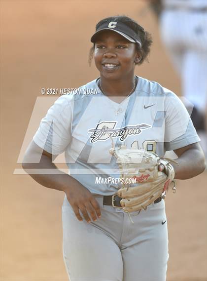 Thumbnail 1 in OC All Stars: North vs. South 1/2 photogallery.
