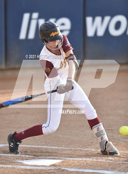 Thumbnail 3 in OC All Stars: North vs. South 1/2 photogallery.