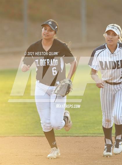 Thumbnail 1 in OC All Stars: North vs. South 1/2 photogallery.