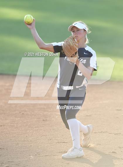 Thumbnail 3 in OC All Stars: North vs. South 1/2 photogallery.