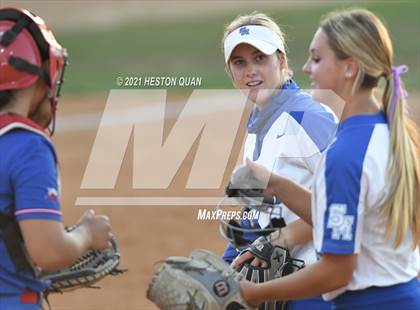 Thumbnail 3 in OC All Stars: North vs. South 1/2 photogallery.