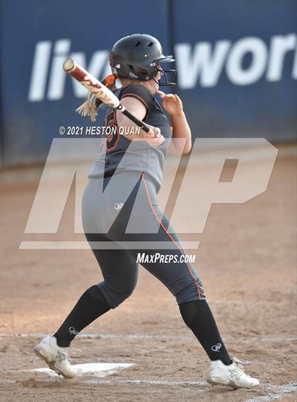 Thumbnail 1 in OC All Stars: North vs. South 1/2 photogallery.