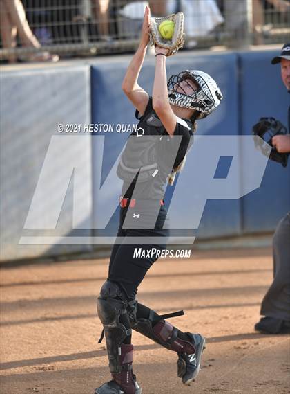 Thumbnail 3 in OC All Stars: North vs. South 1/2 photogallery.