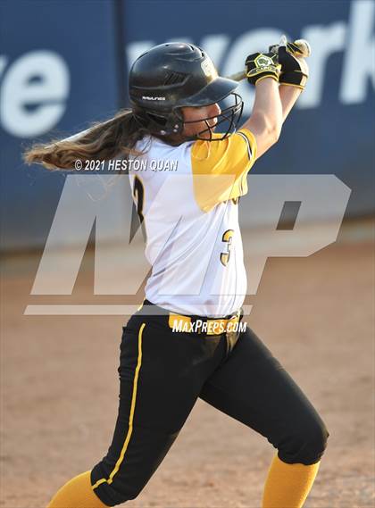 Thumbnail 2 in OC All Stars: North vs. South 1/2 photogallery.