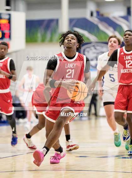 Thumbnail 1 in Westminster Schools of Augusta vs. Laney (100 Black Men of Augusta Thanksgiving Classic) photogallery.